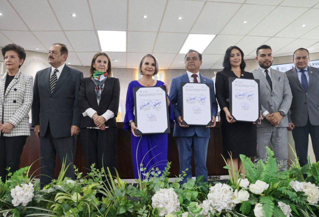 Firman convenio de colaboración el Poder Judicial y el Congreso del ...